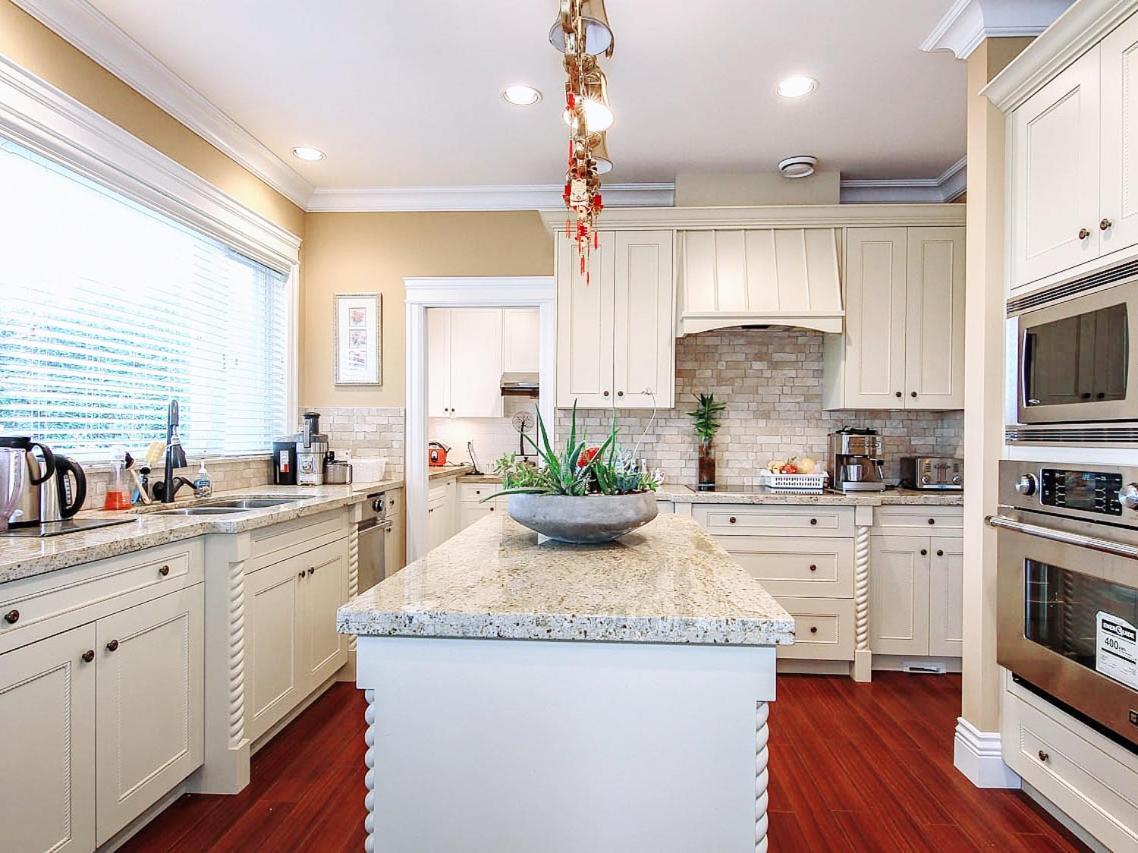 Vancouver Luxury Homestay Richmond Ngoại thất bức ảnh